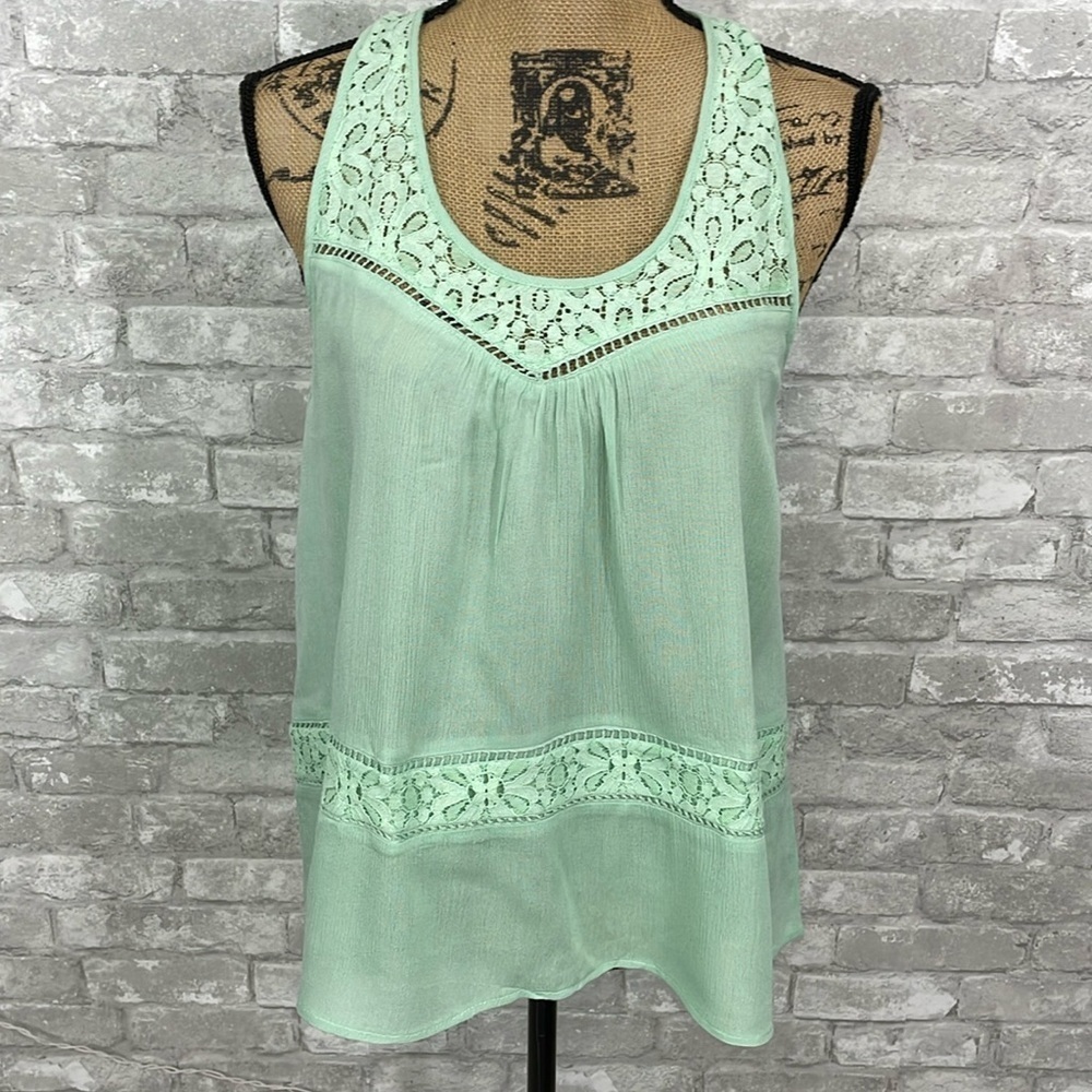 Andthewhy Mint Lace Sleeveless Tank Top